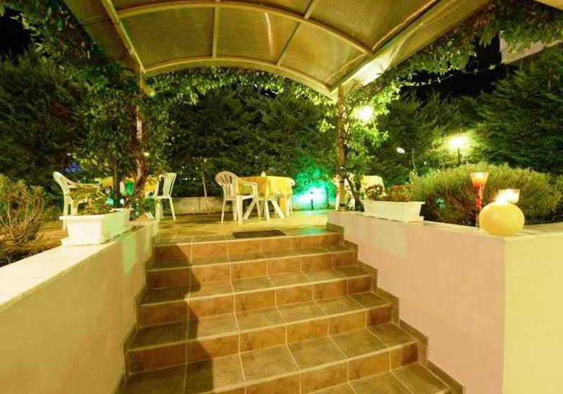 Porto Daliani Studio Apartments