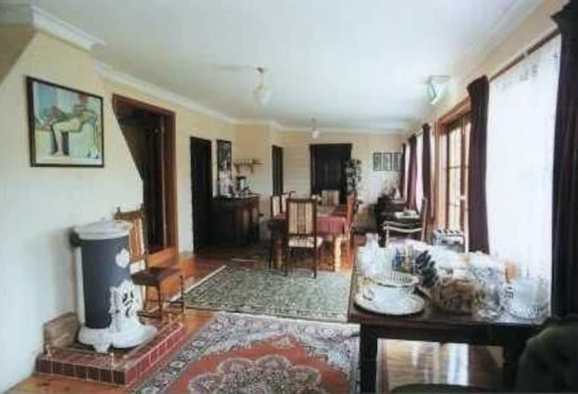 Sirens Bed & Breakfast