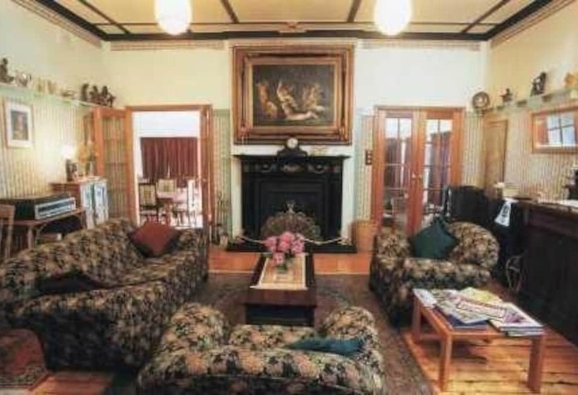 Sirens Bed & Breakfast