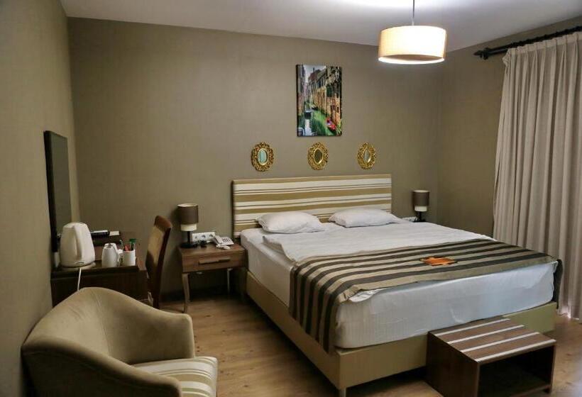 هتل Adana City Boutique