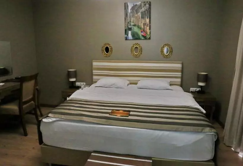 هتل Adana City Boutique