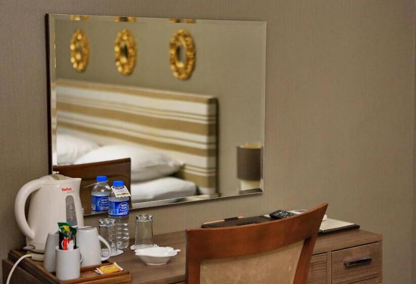 هتل Adana City Boutique