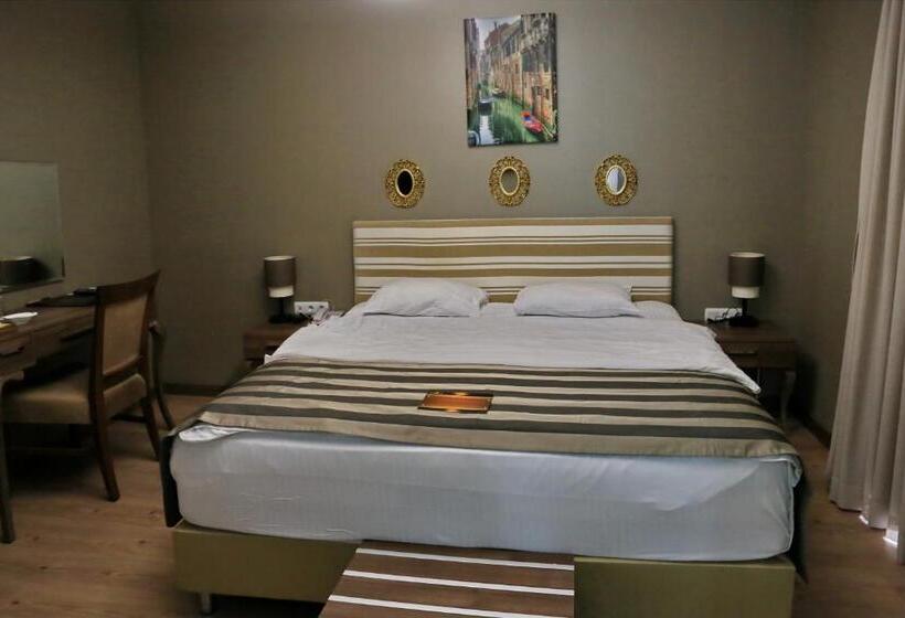 هتل Adana City Boutique