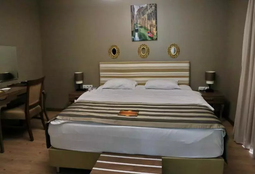 هتل Adana City Boutique