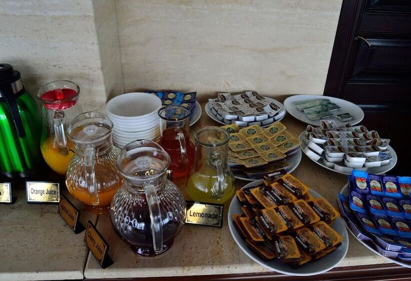 هتل Alp Guesthouse