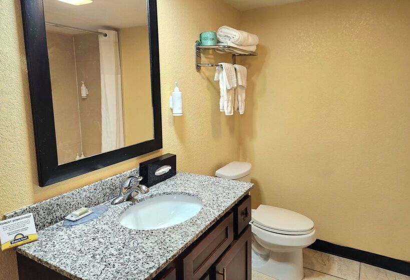 酒店 Days Inn By Wyndham New Orleans Pontchartrain