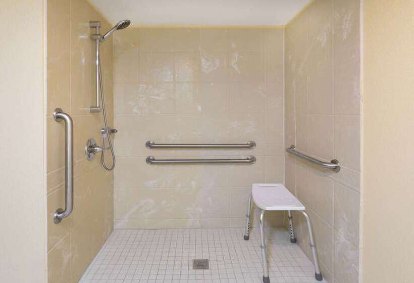 酒店 Days Inn By Wyndham New Orleans Pontchartrain