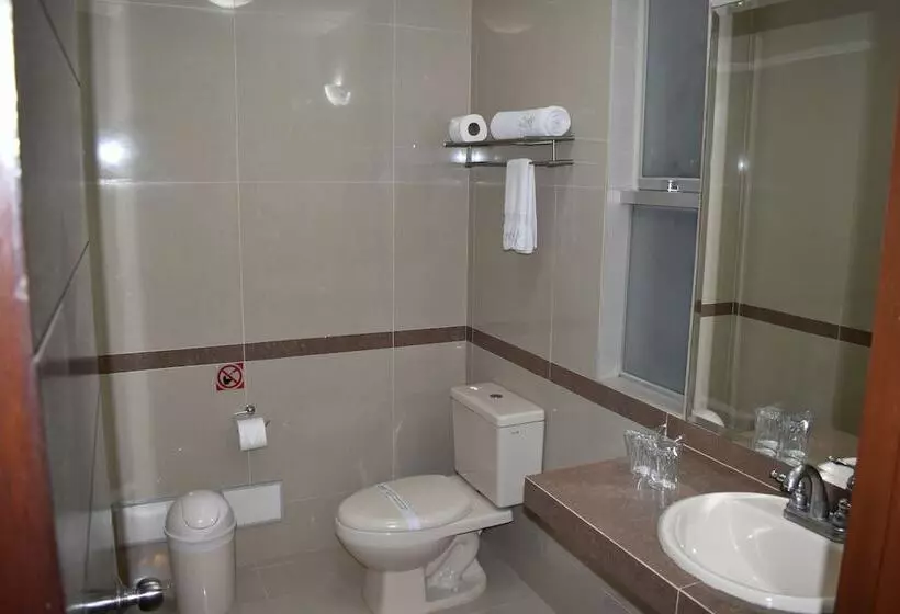 Hotel El Tambo 1