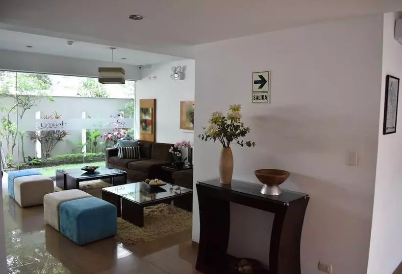 Hotel El Tambo 1