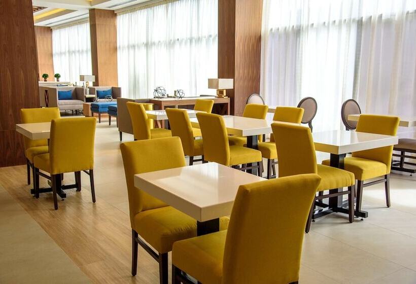 호텔 Hampton Inn By Hilton Piedras Negras