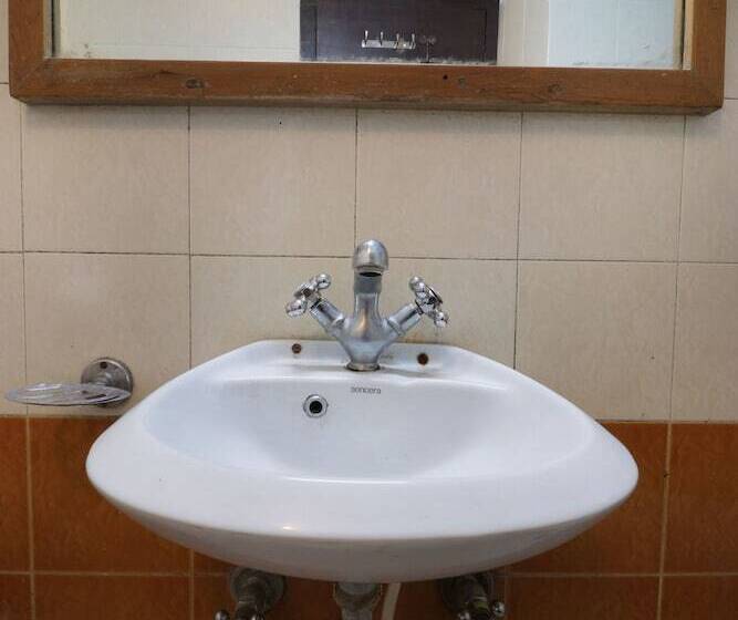 ホテル Himalayan Club