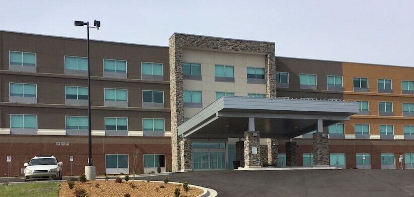 בית מלון כפרי Holiday Inn Express & Suites Danville, An Ihg