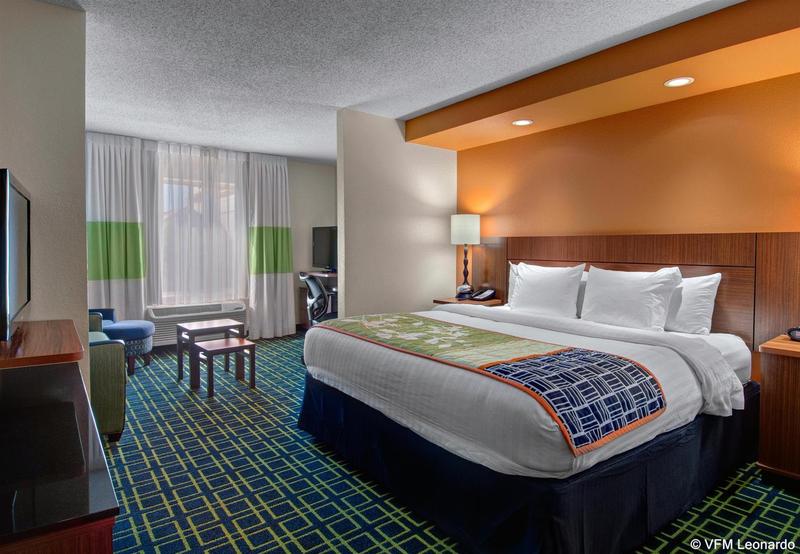 هتل Home2 Suites By Hilton Denver International Airport