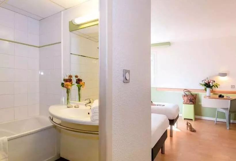 ホテル Ibis Budget Cannes Mougins