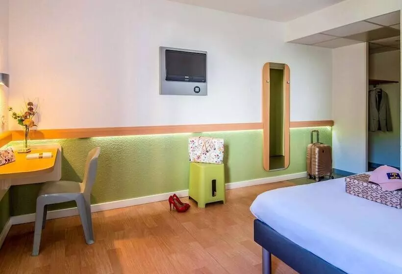 ホテル Ibis Budget Cannes Mougins