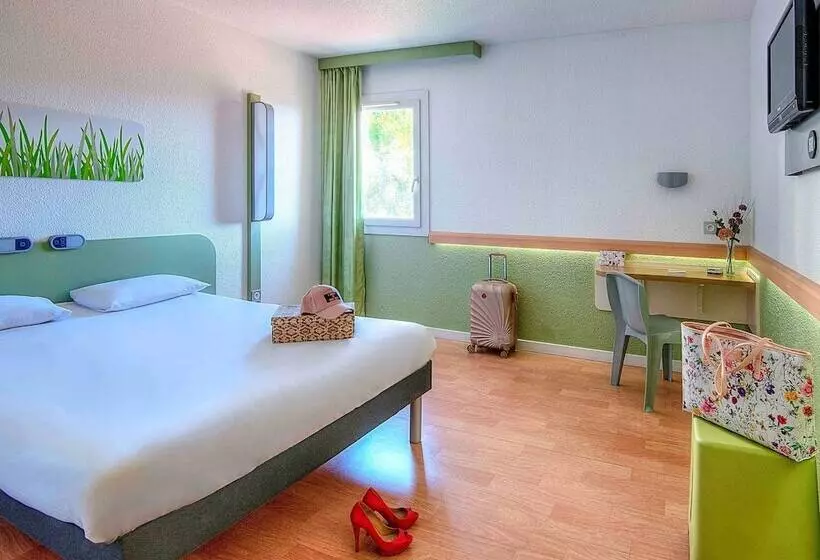 ホテル Ibis Budget Cannes Mougins