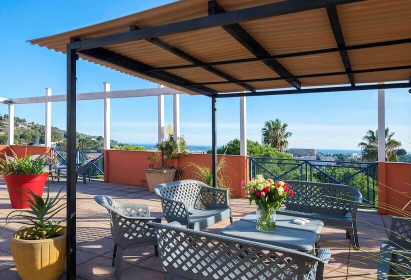 酒店 Ibis Budget Cannes Mougins