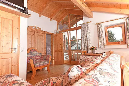 Hotelli Ferienhaus Und Landhaus Berger