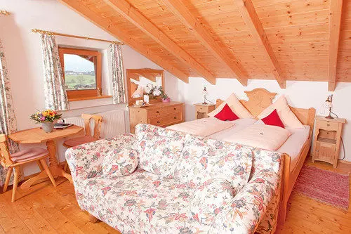Hotelli Ferienhaus Und Landhaus Berger