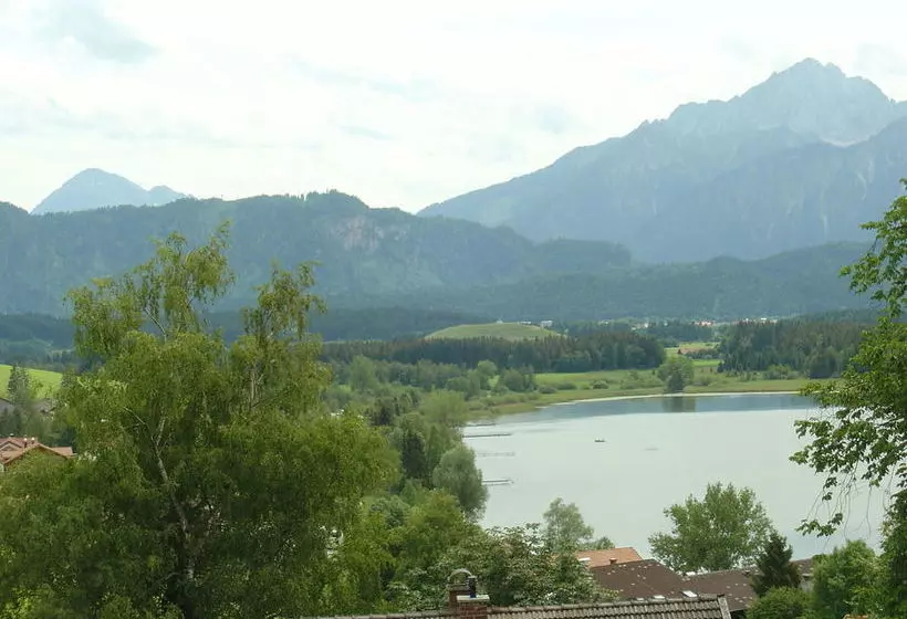 Hotelli Ferienhaus Und Landhaus Berger