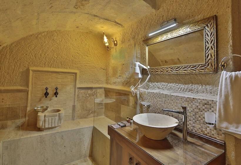 ホテル Nissa Cave