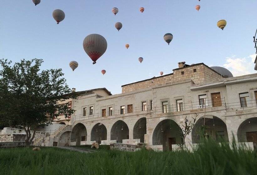 ホテル Nissa Cave