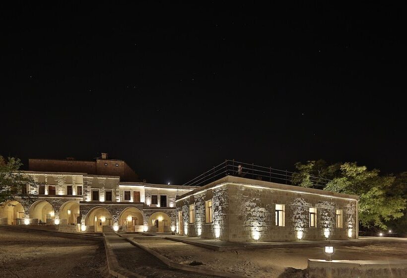 ホテル Nissa Cave