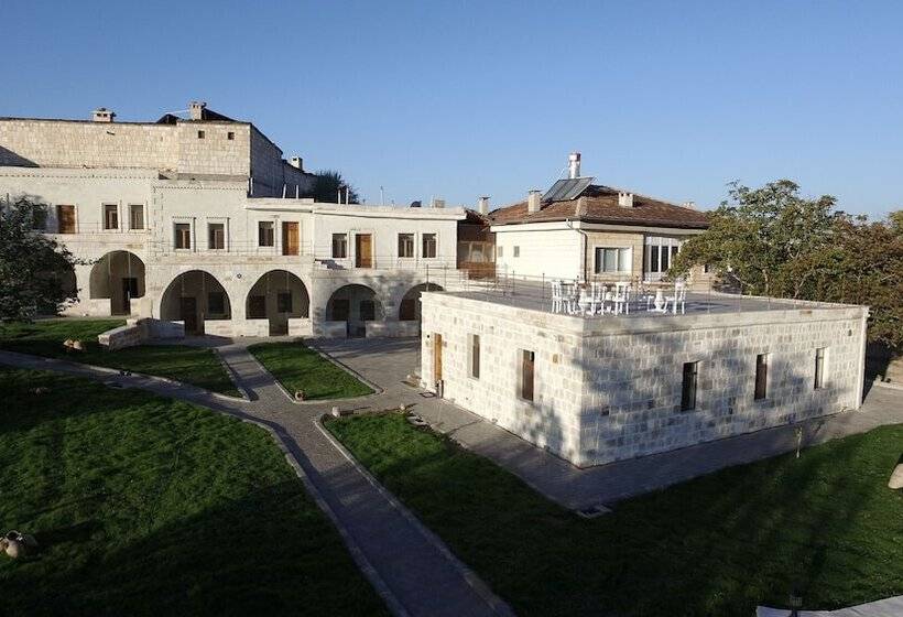 ホテル Nissa Cave