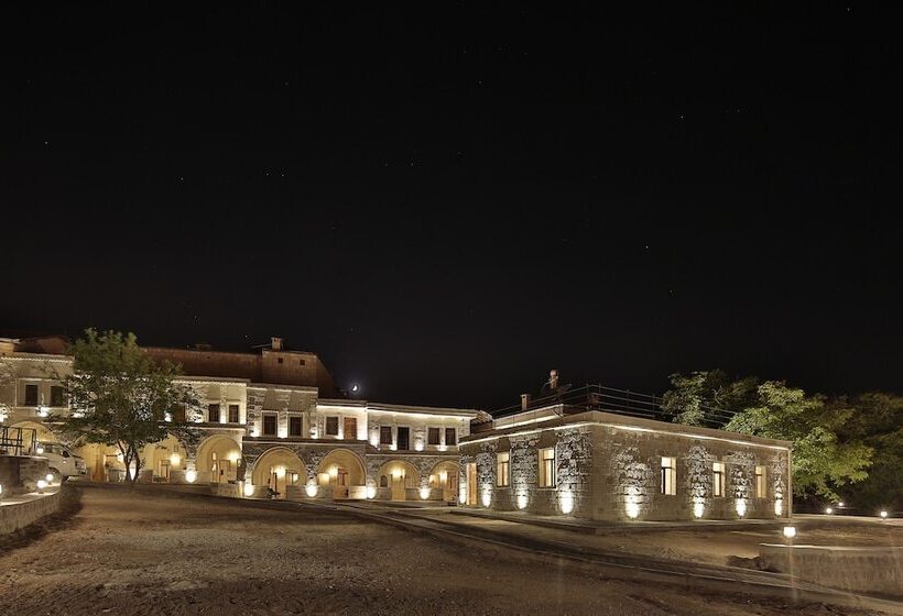 ホテル Nissa Cave