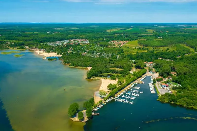 Hotelli The Originals Boutique, Hôtel Lakeside, Biscarrosse , Lac