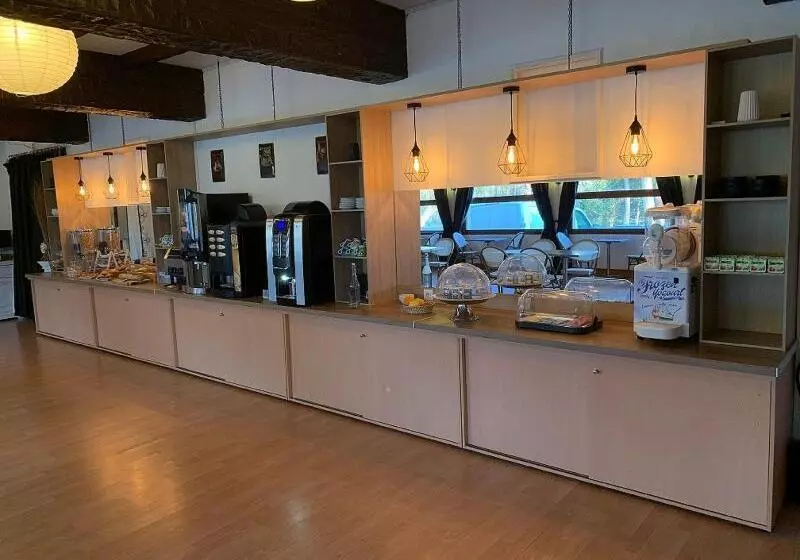 Hotelli The Originals Boutique, Hôtel Lakeside, Biscarrosse , Lac