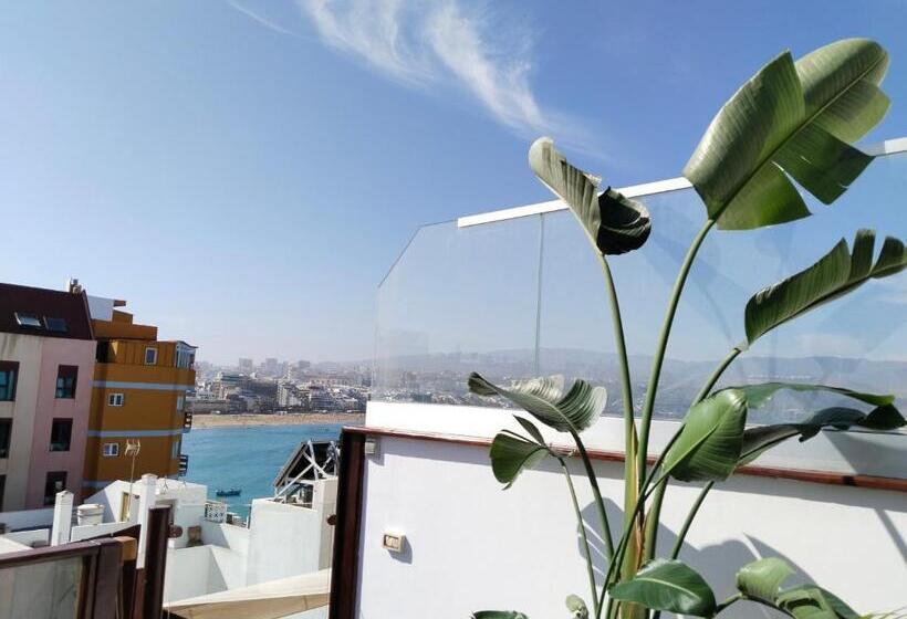 Wavia Hotel   Adults Only