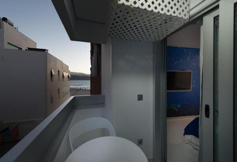 Wavia Hotel   Adults Only