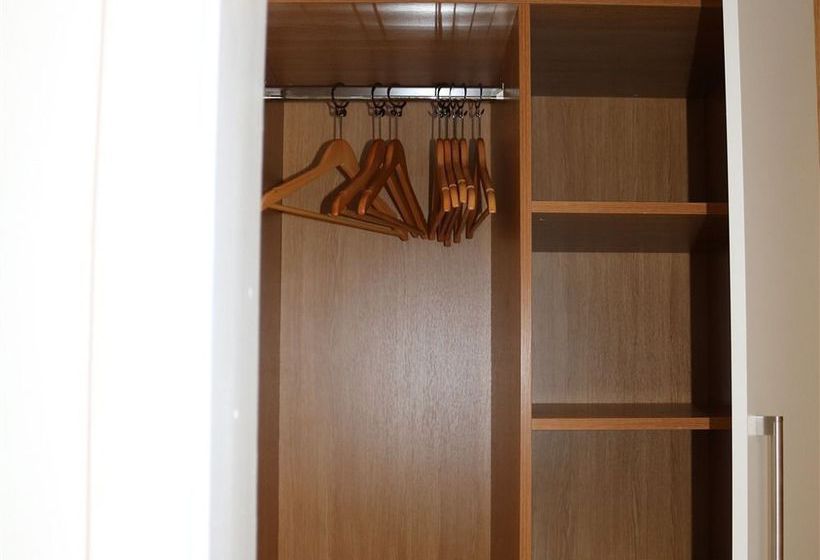 تختخواب و صبحانه Llangeview Lodge