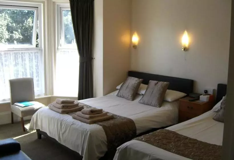 ベッドアンドブレックファースト Spindrift Guest House Adults Only