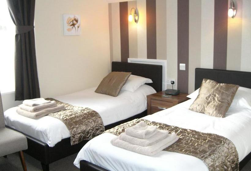 민박 Spindrift Guest House  Adults Only