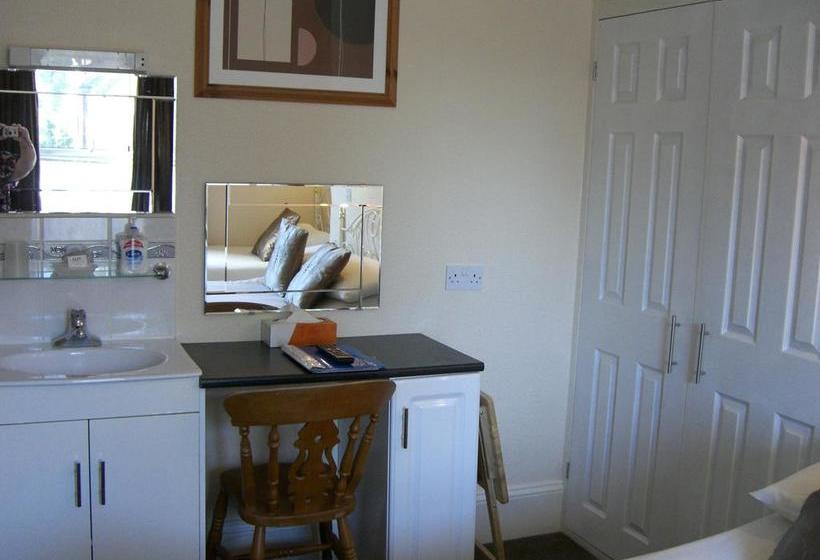 민박 Spindrift Guest House  Adults Only