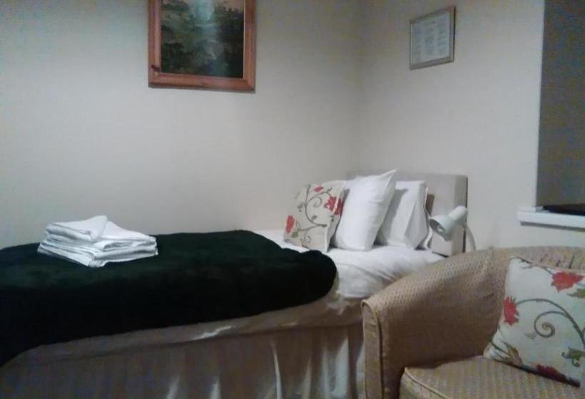 Brunswick Holiday Apartments