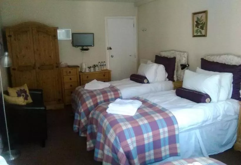 Brunswick Holiday Apartments