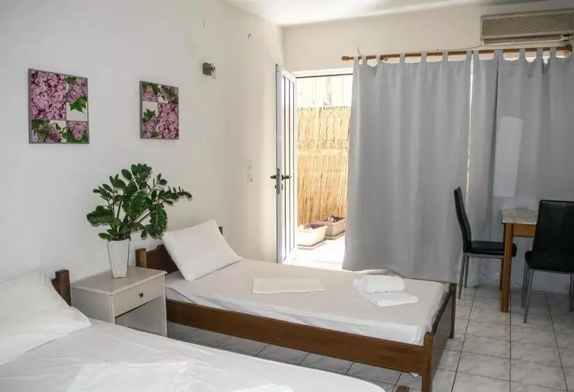 Greta Apartments