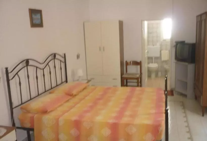 ホテル Albergo Vittoria
