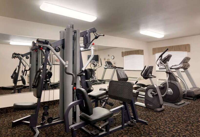 ホテル Baymont By Wyndham Glendive