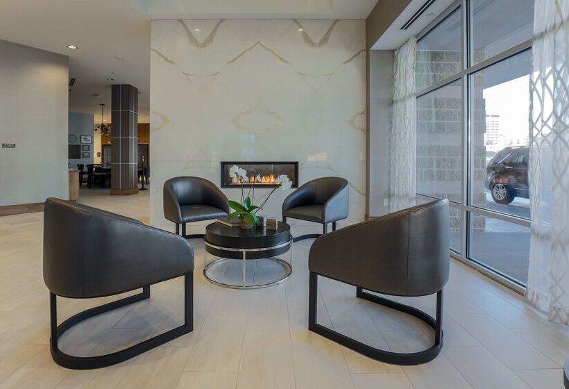 فندق Doubletree By Hilton Evansville