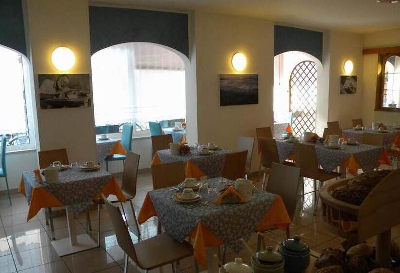 בית מלון כפרי Eliani