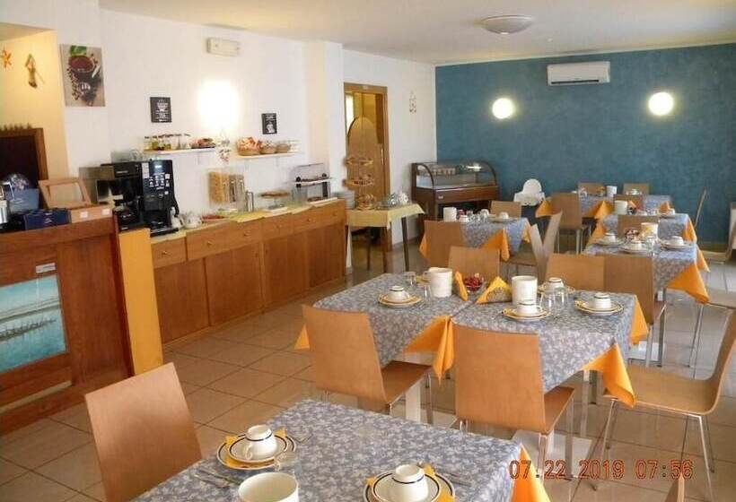 בית מלון כפרי Eliani