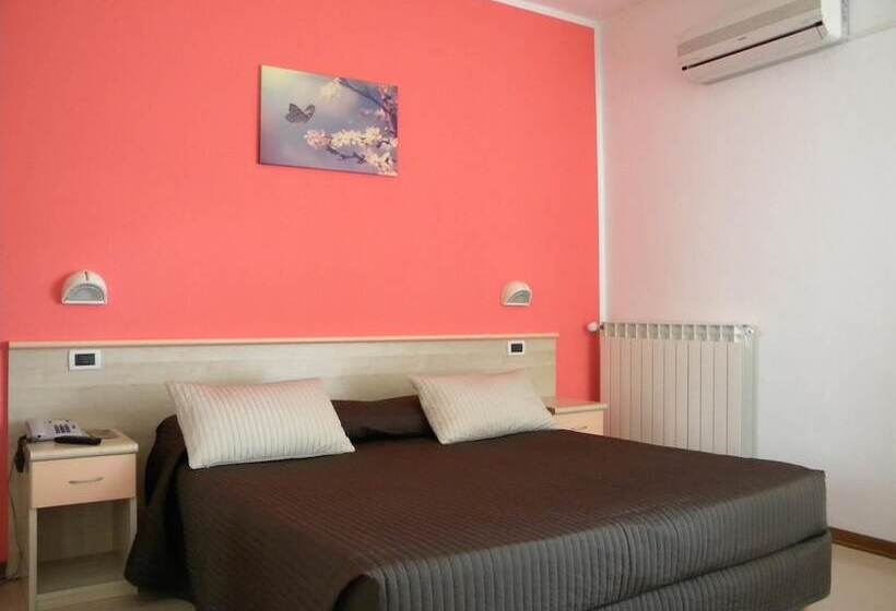 בית מלון כפרי Eliani