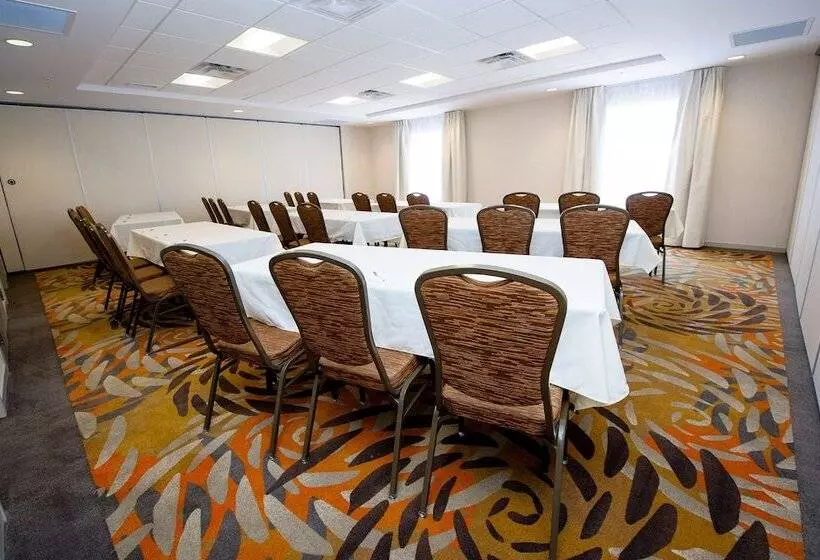 ホテル Hampton Inn & Suites By Hilton Truro