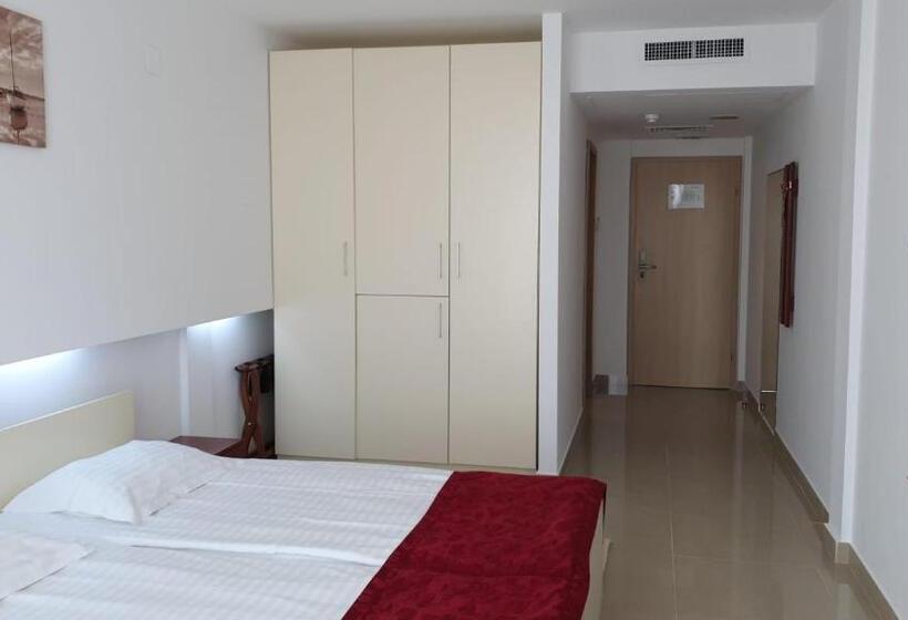 בית מלון כפרי Hefaistos Mamaia