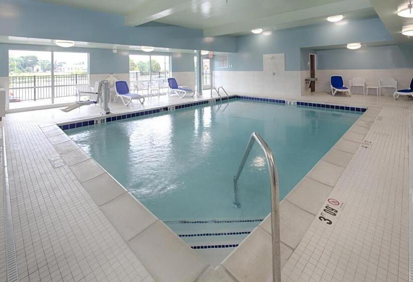 酒店 Holiday Inn Express & Suites Alpena   Downtown, An Ihg