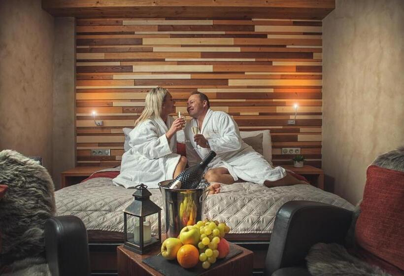 בית מלון כפרי Noc Na Chopku, Rotunda